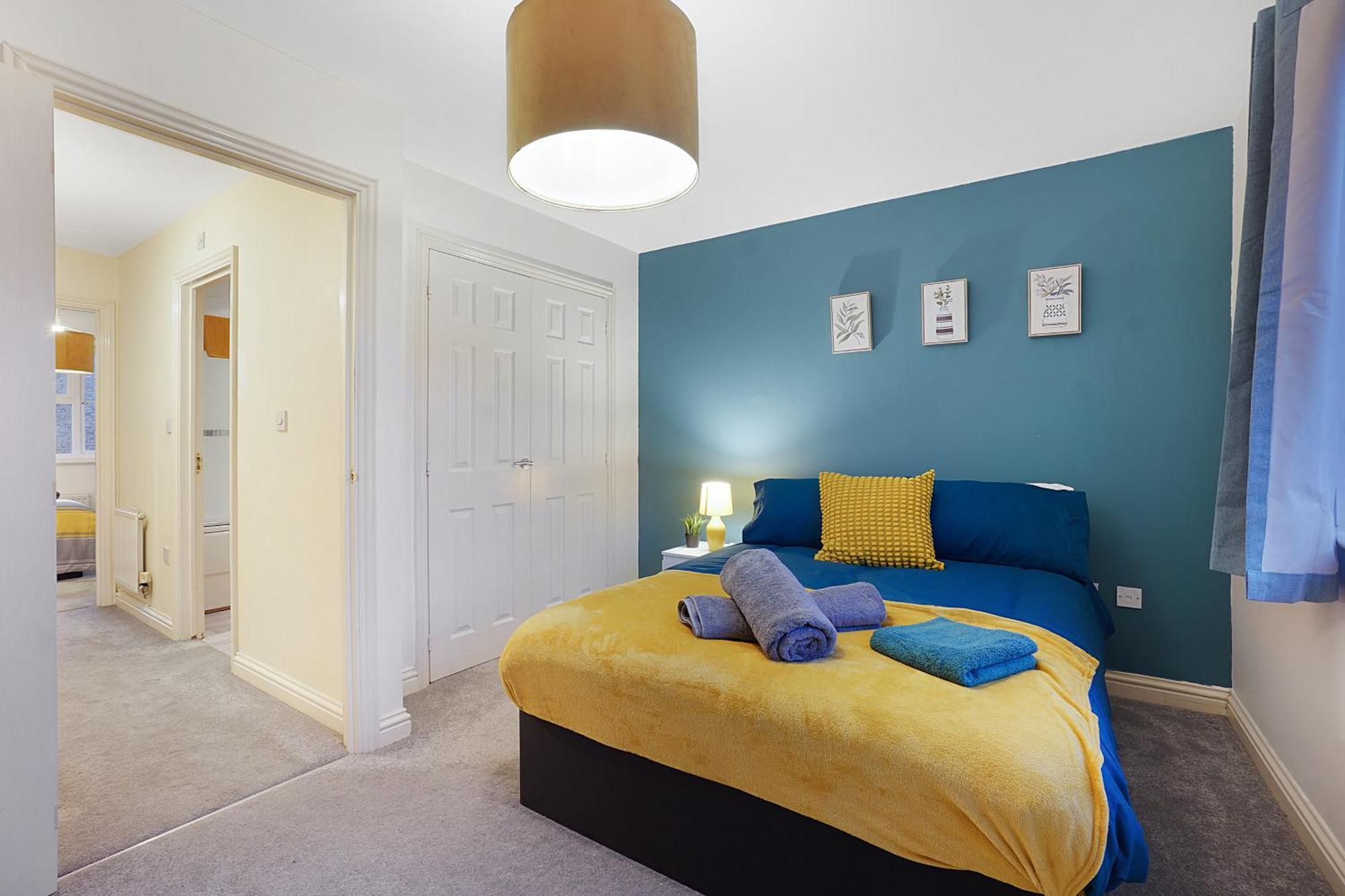 Comfortable Stylish Townhouse In Ashford Sleeps 5 Netflix 2 Parking Spaces Perfect For Contractors And Families Ngoại thất bức ảnh